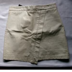 Venti6 Italy Faux Leather Point Hem Wrap Mini Skirt White Size S NWT